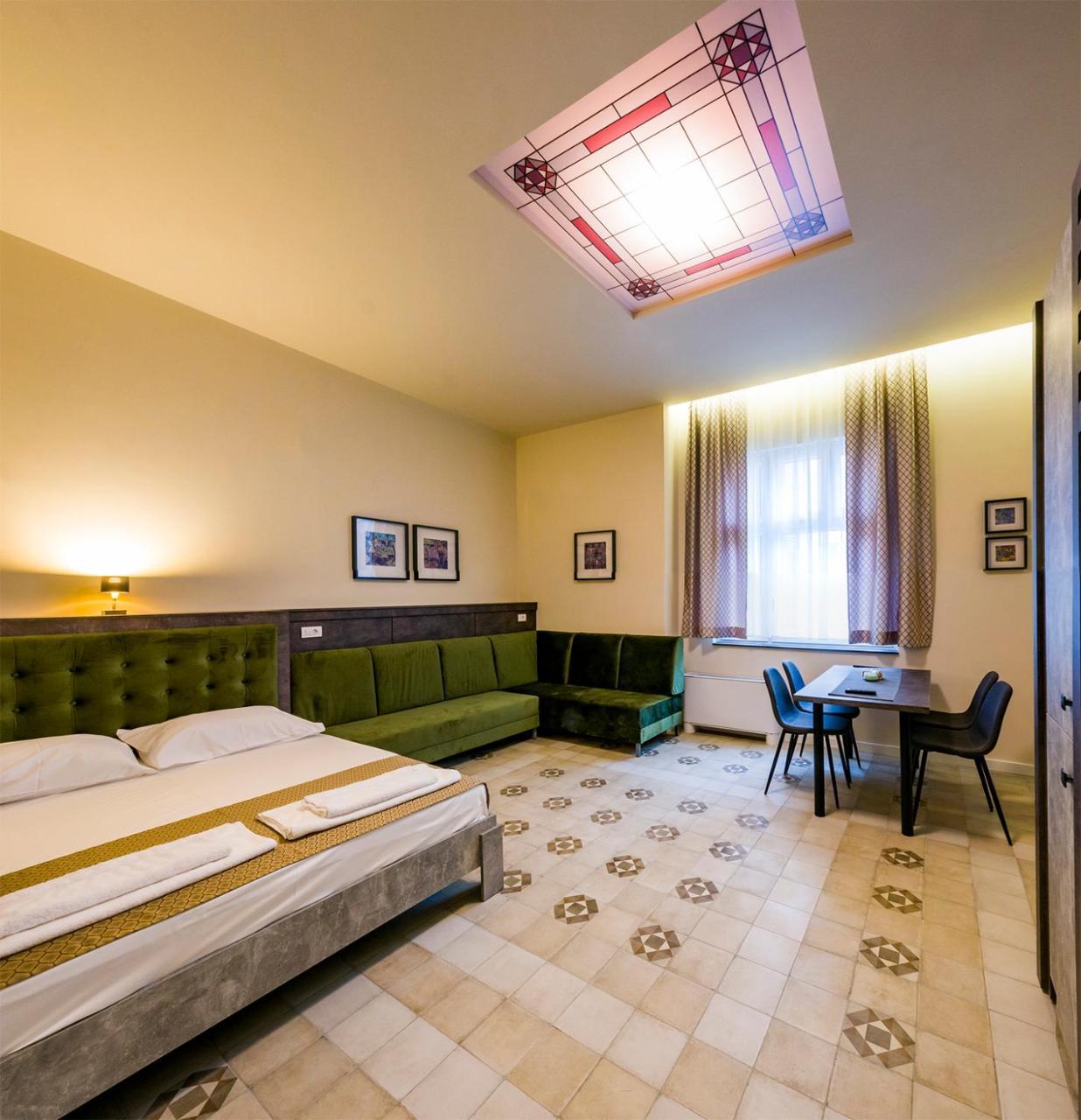 Lux Villa Old Town 베오그라드 외부 사진