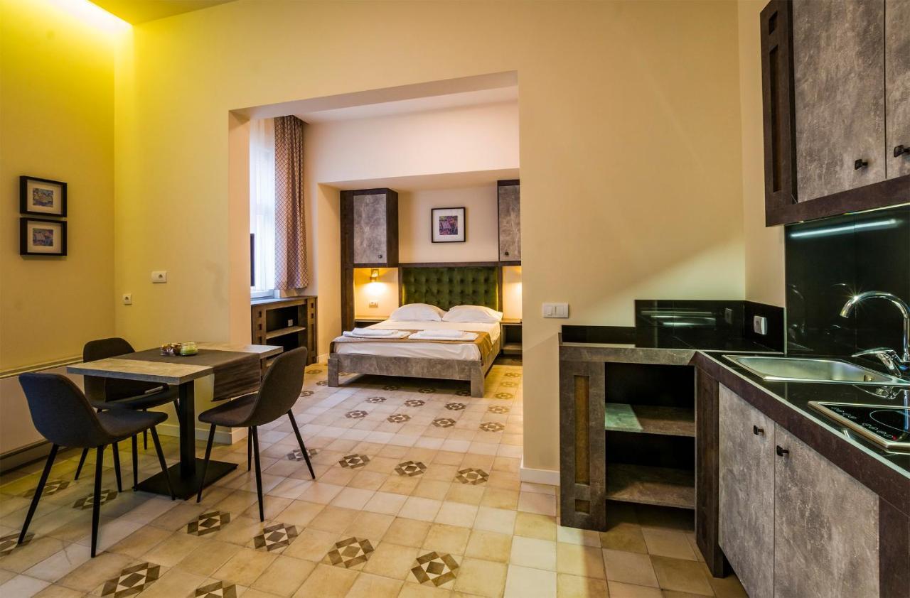 Lux Villa Old Town 베오그라드 외부 사진
