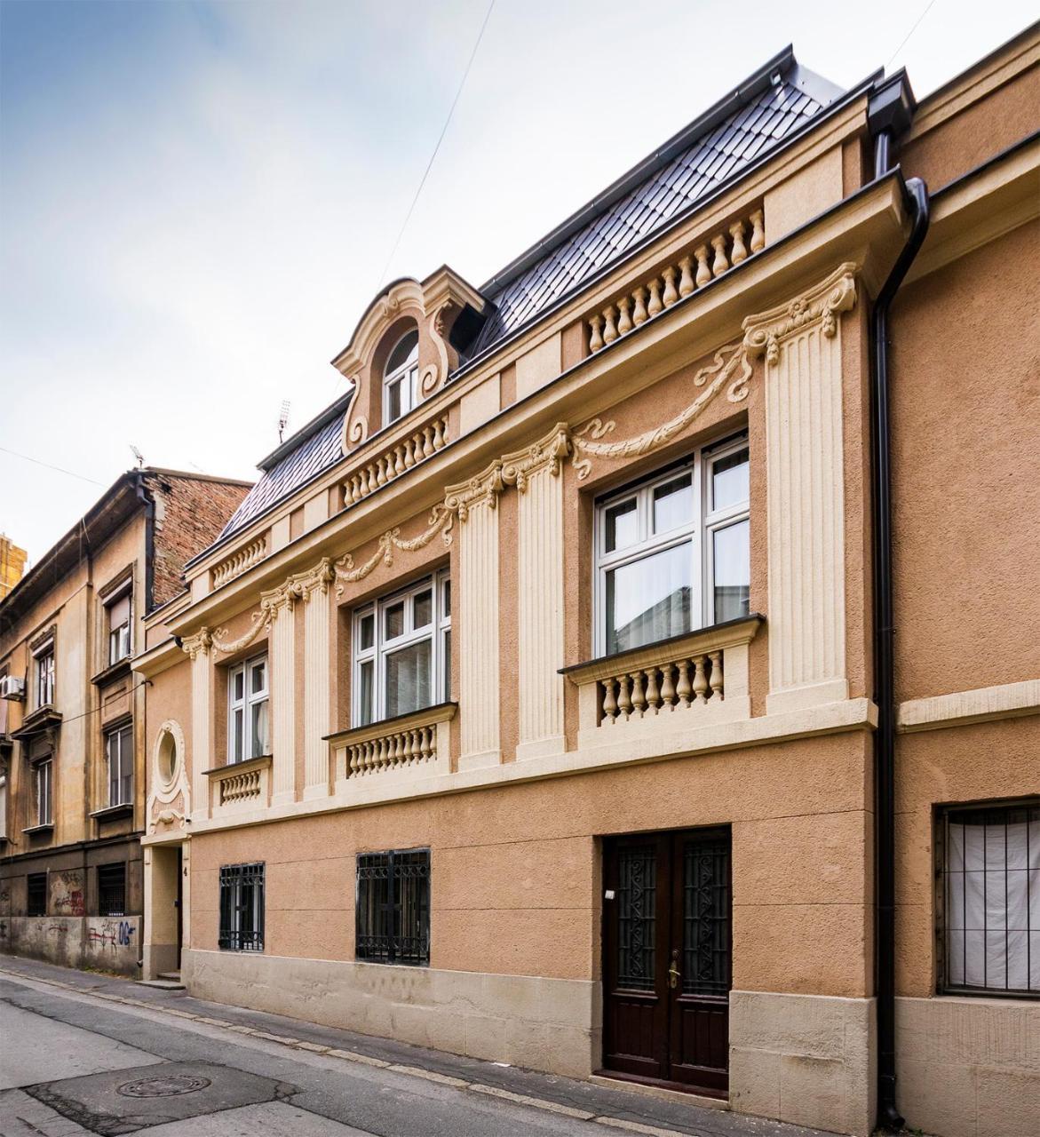 Lux Villa Old Town 베오그라드 외부 사진