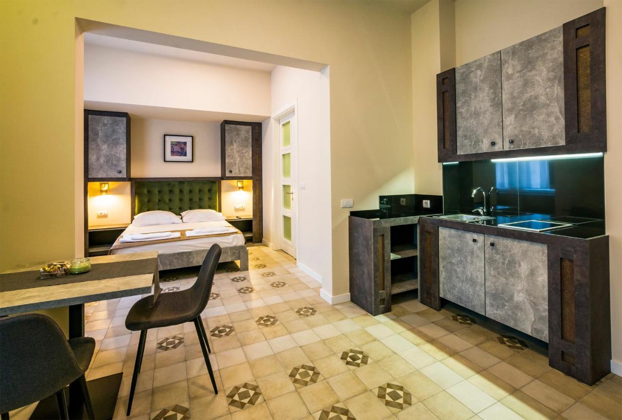 Lux Villa Old Town 베오그라드 외부 사진